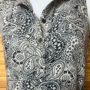 Blue and White Sleeveless Midi Dress with Notched Collar